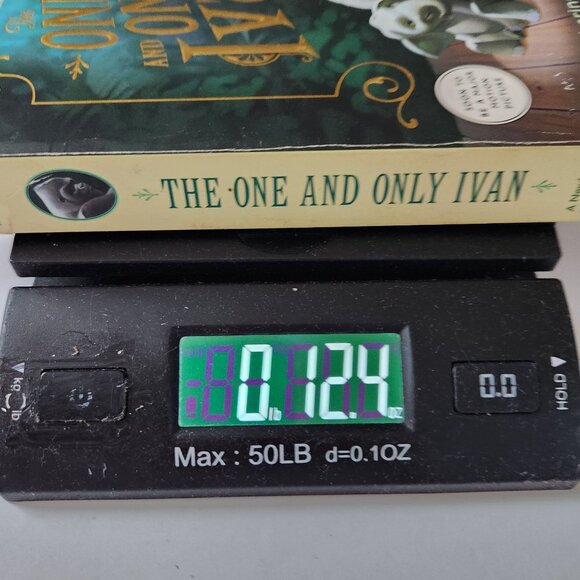 The One And Only Ivan Paperback Book By Katherine Applegate Newbery Medal Winner - Picture 8 of 8